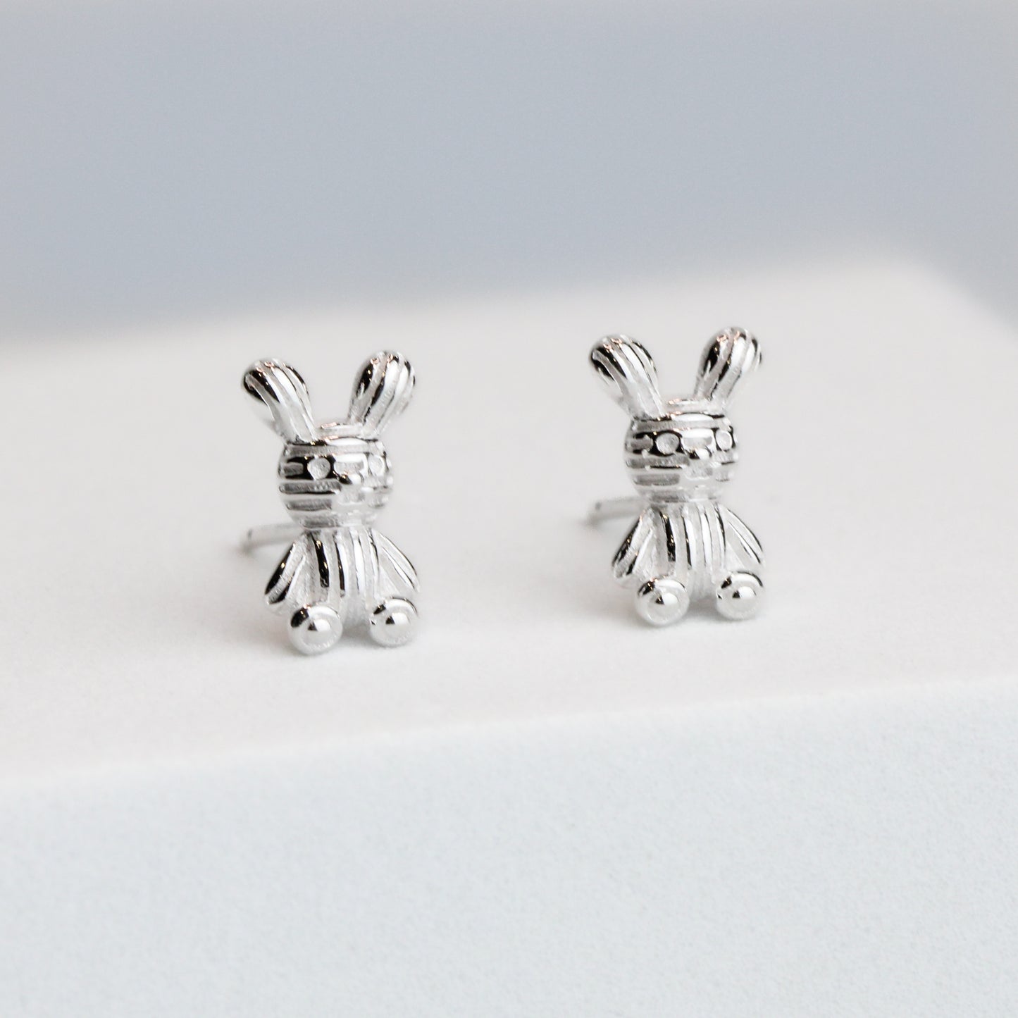 Knit Effect Bunny Rabbit Stud Earrings