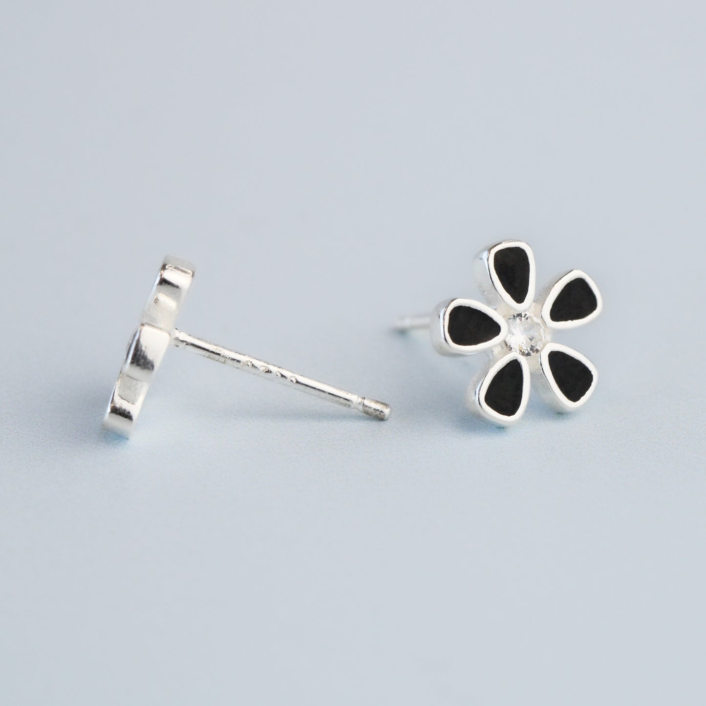 Black or White Flower Stud Earrings