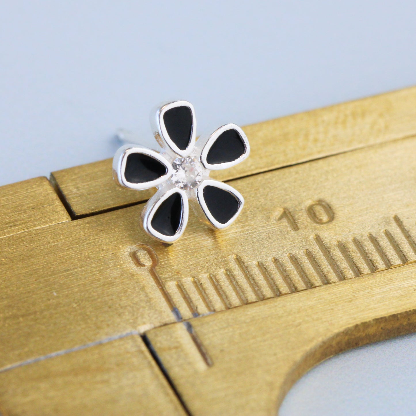 Black or White Flower Stud Earrings