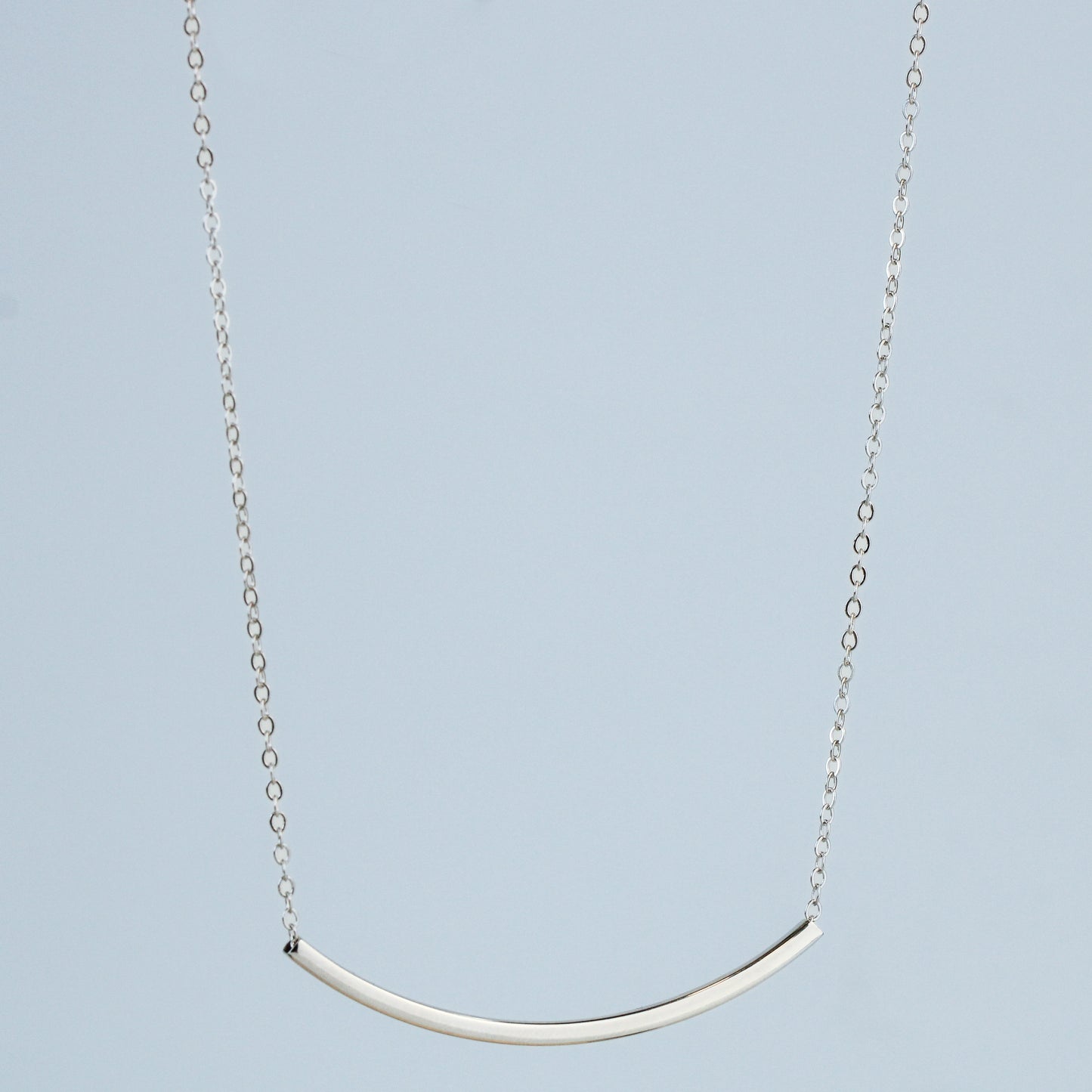 Curved Bar Pendant Necklace