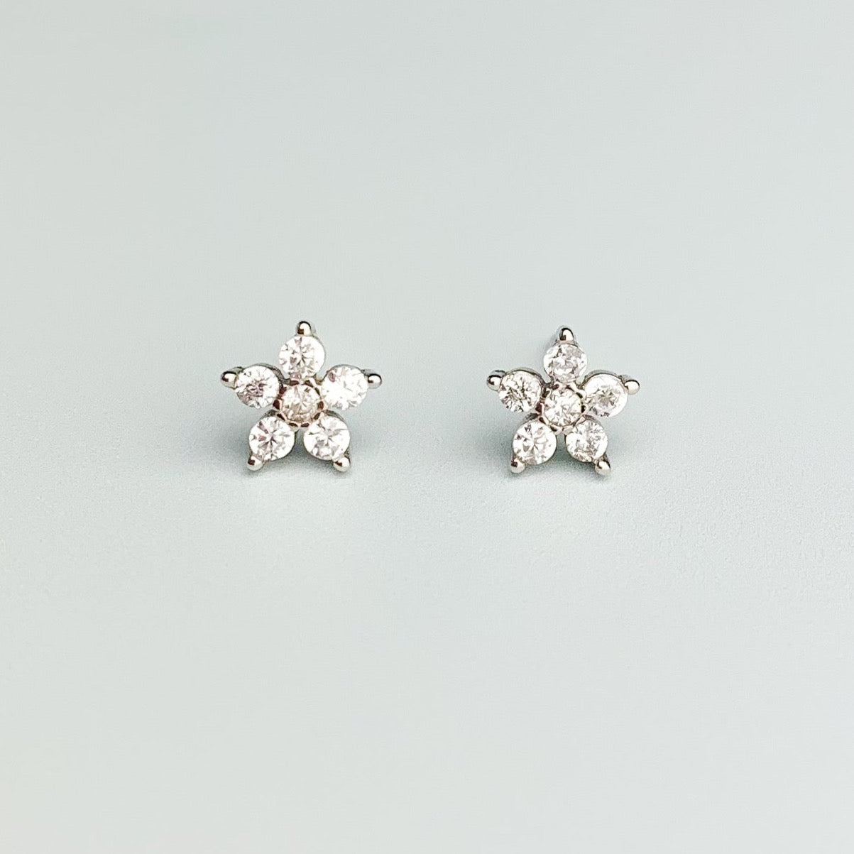 White Crystal Flower Stud Earrings