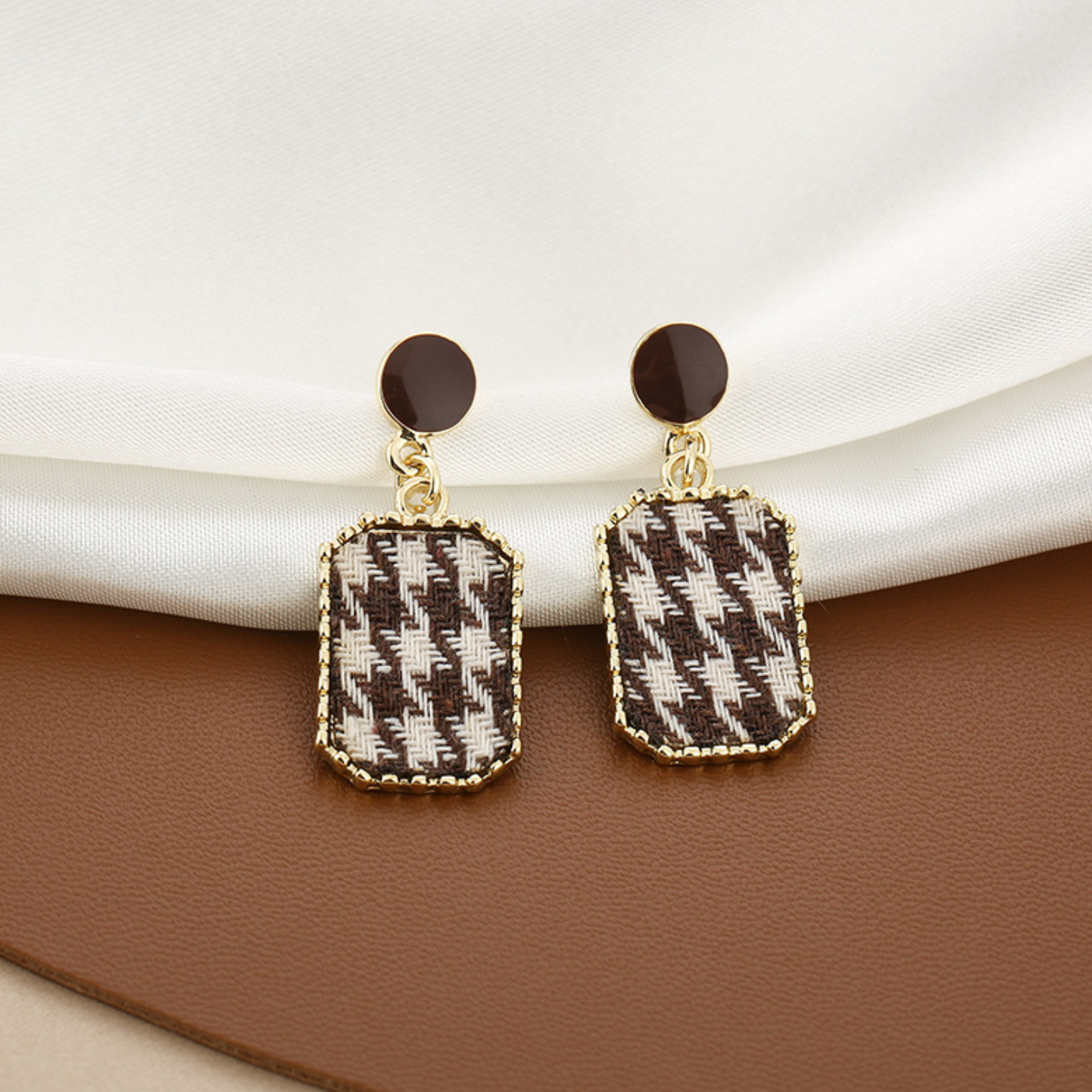 Checkered Gold Earrings