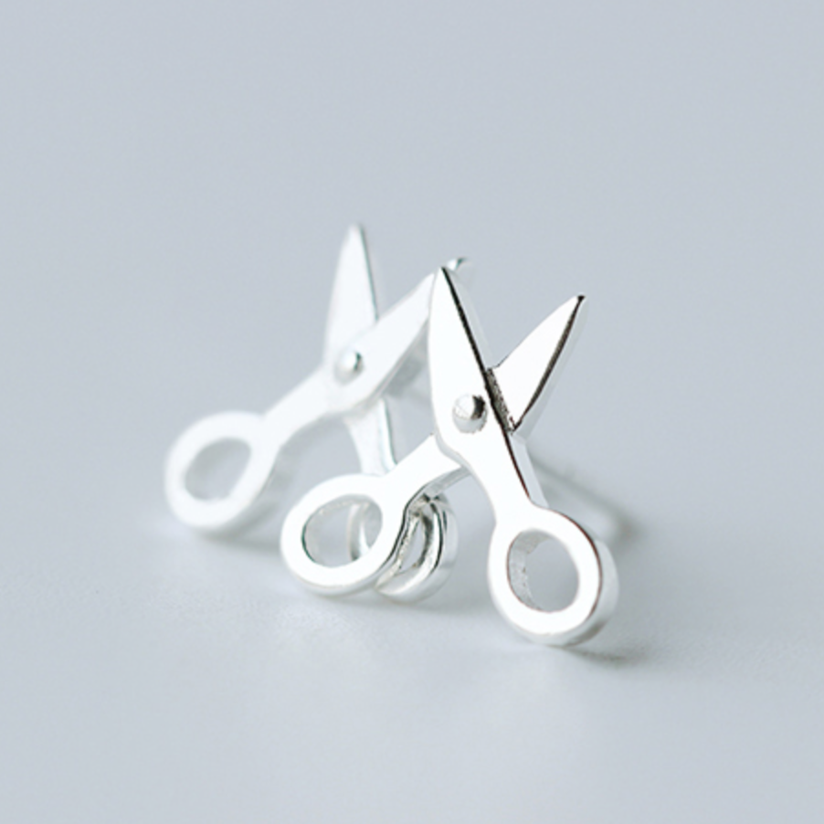 Tiny Scissor Earrings
