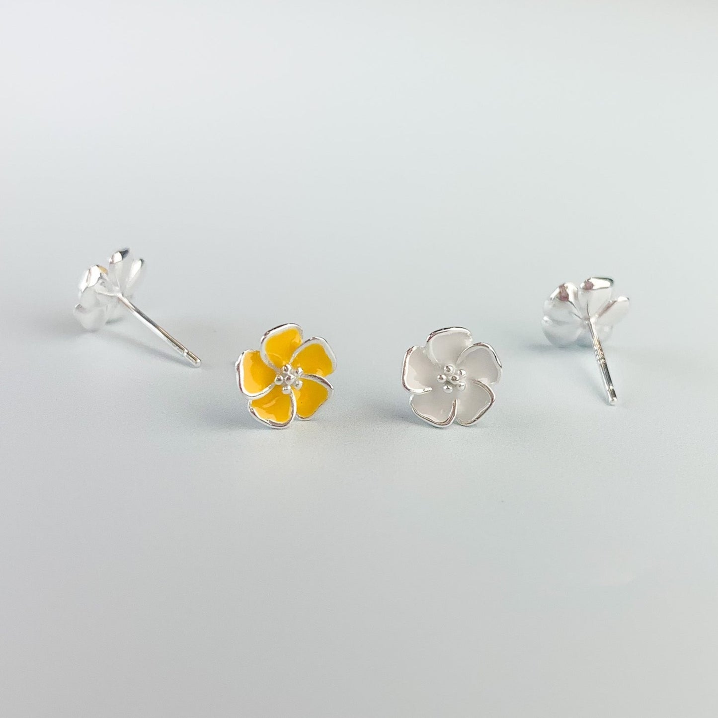 White and Yellow Flower Stud Earrings