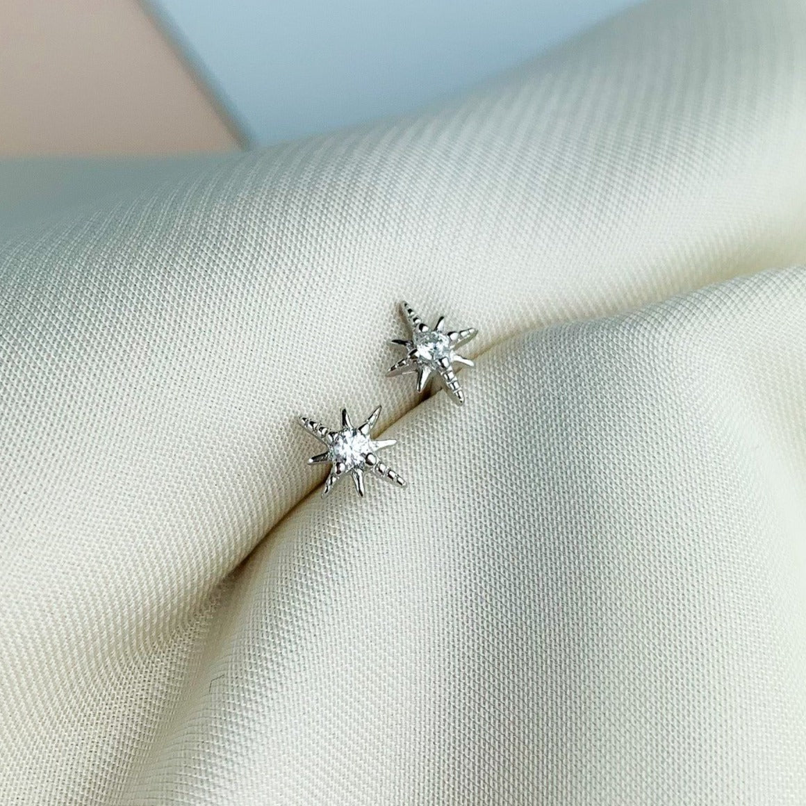 White Zirconia Star Stud Earrings