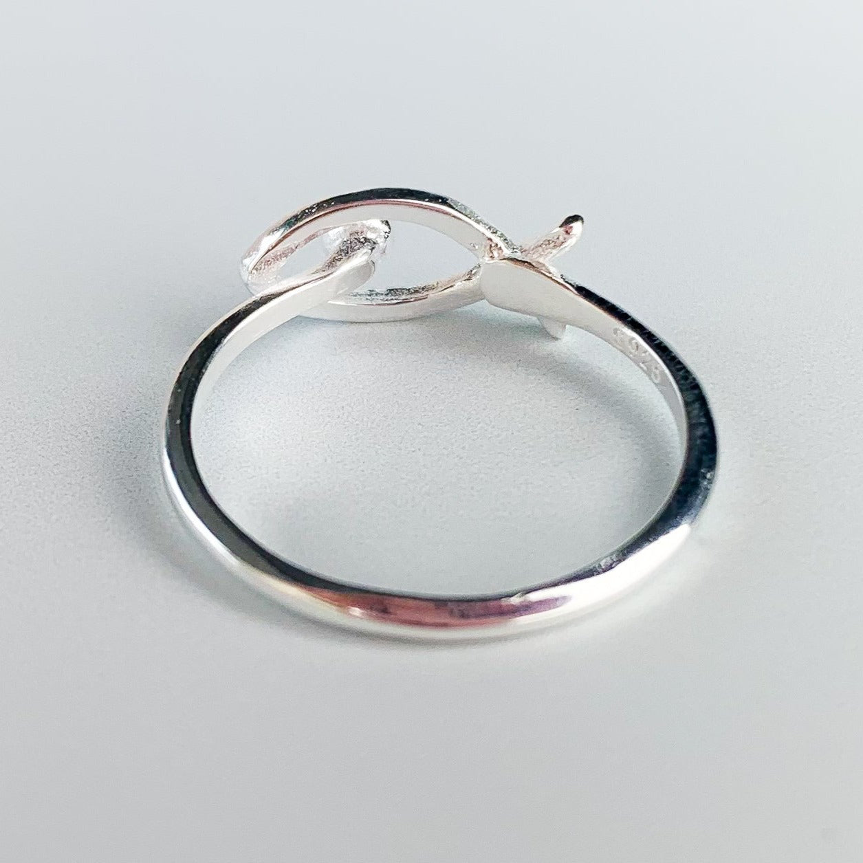 Minimalist Fish Adjustable Ring