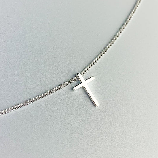 Minimalist Cross Pendant Necklace
