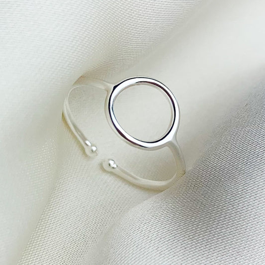 Circle Cutout Adjustable Ring