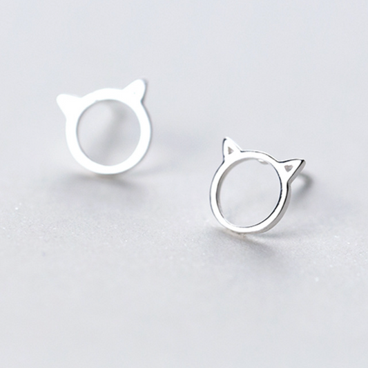 Minimalist Cat Face Stud Earrings