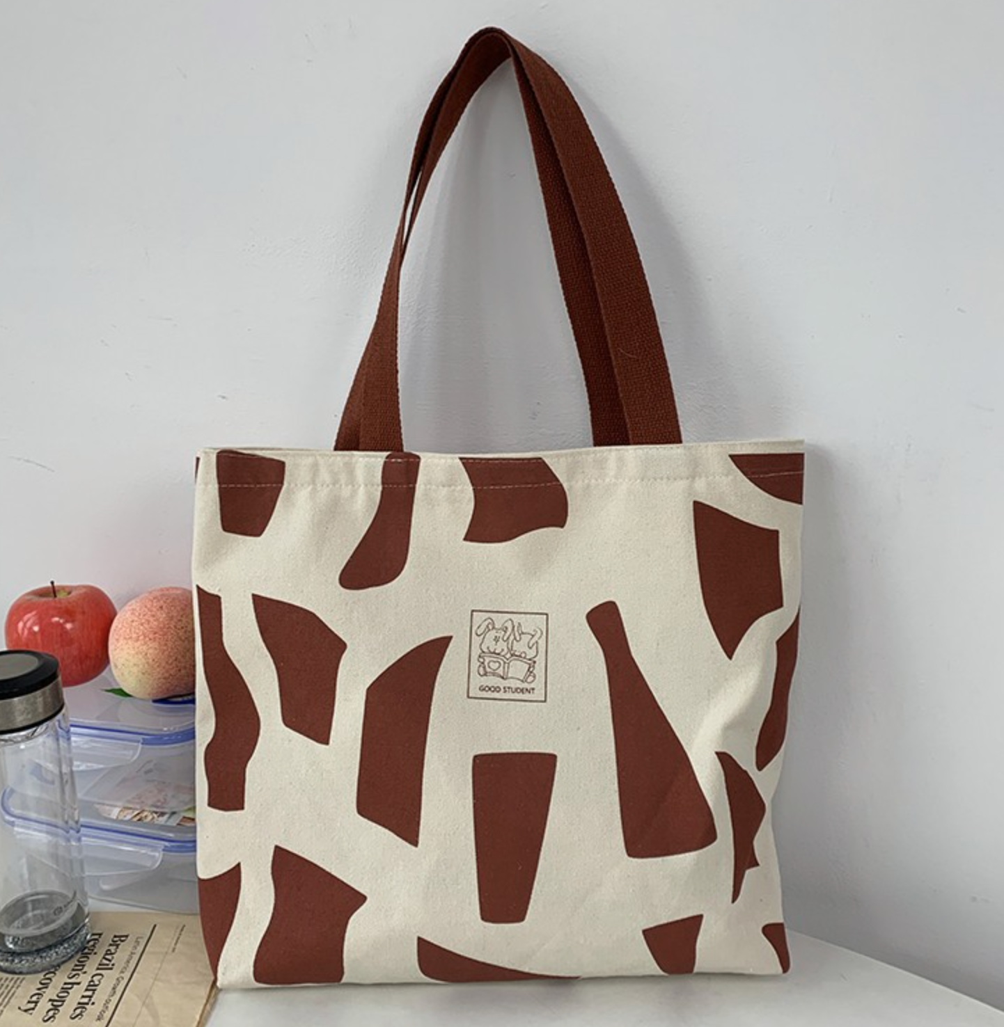 Giraffe Print Over the Shoulder Bag