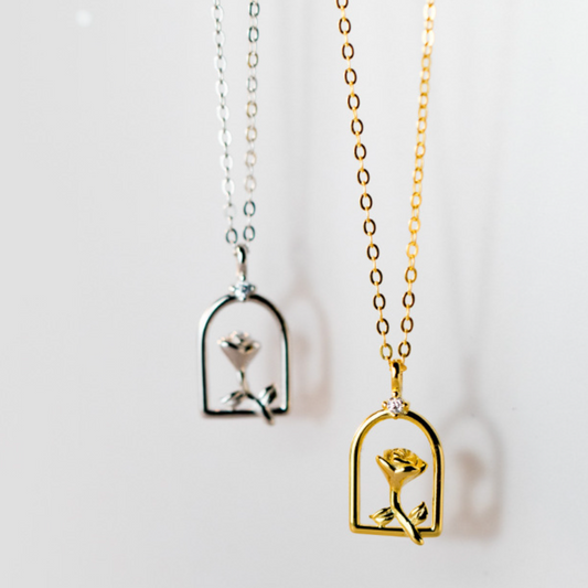 Rose Pendant Necklace