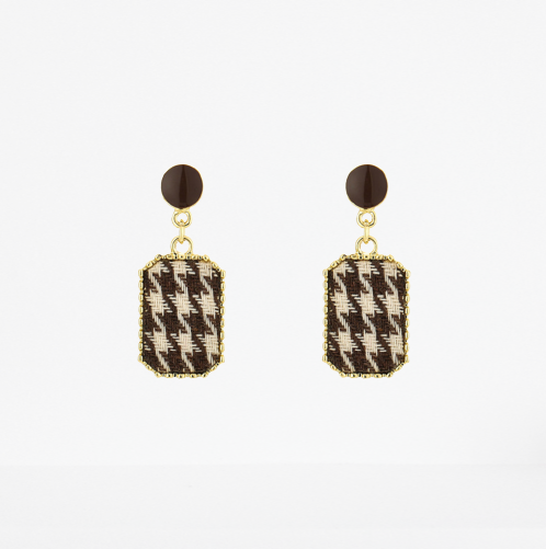 Checkered Gold Earrings